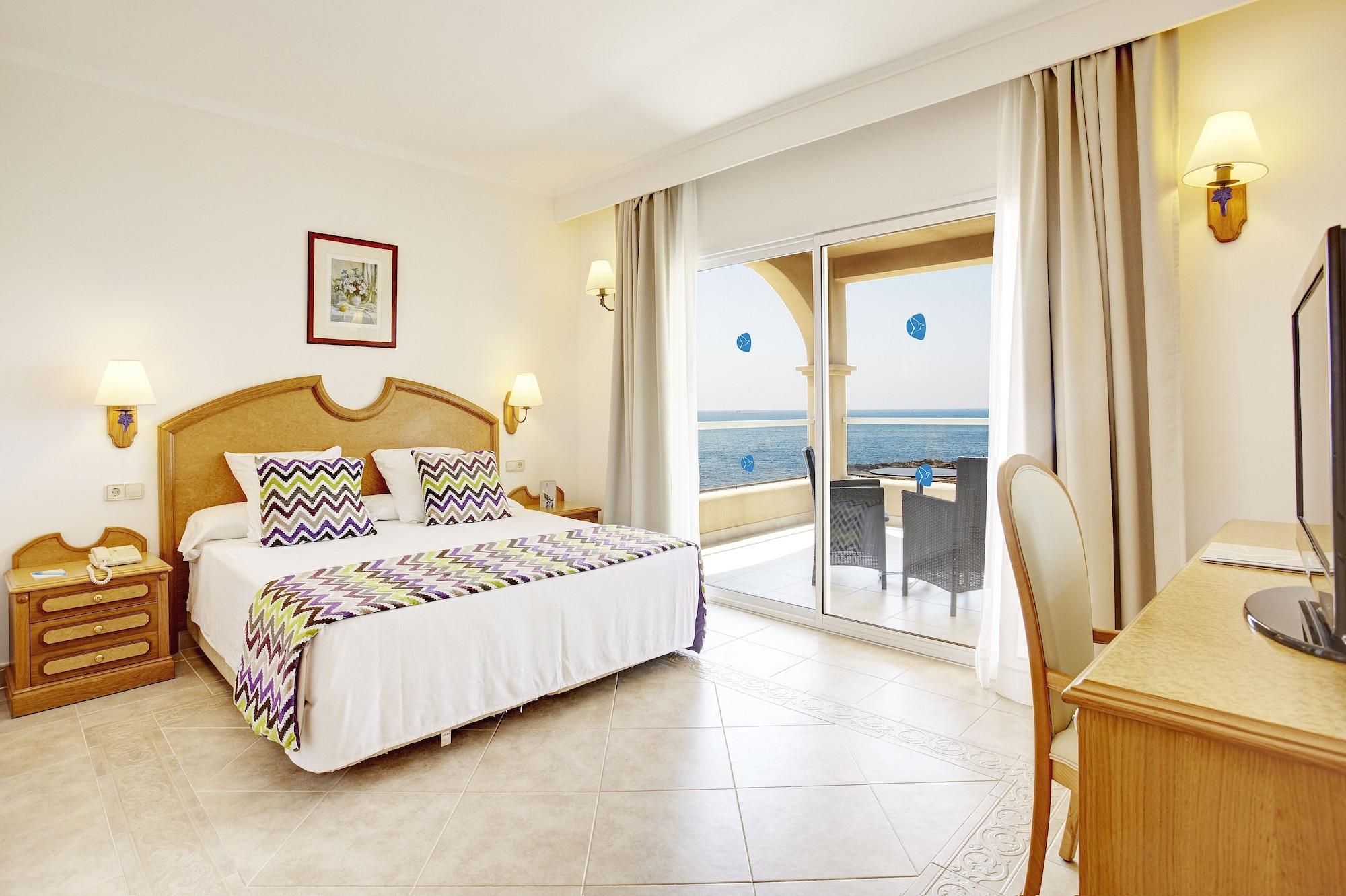 Grupotel Santa Eulària & Spa - Adults Only Santa Eularia des Riu Bagian luar foto