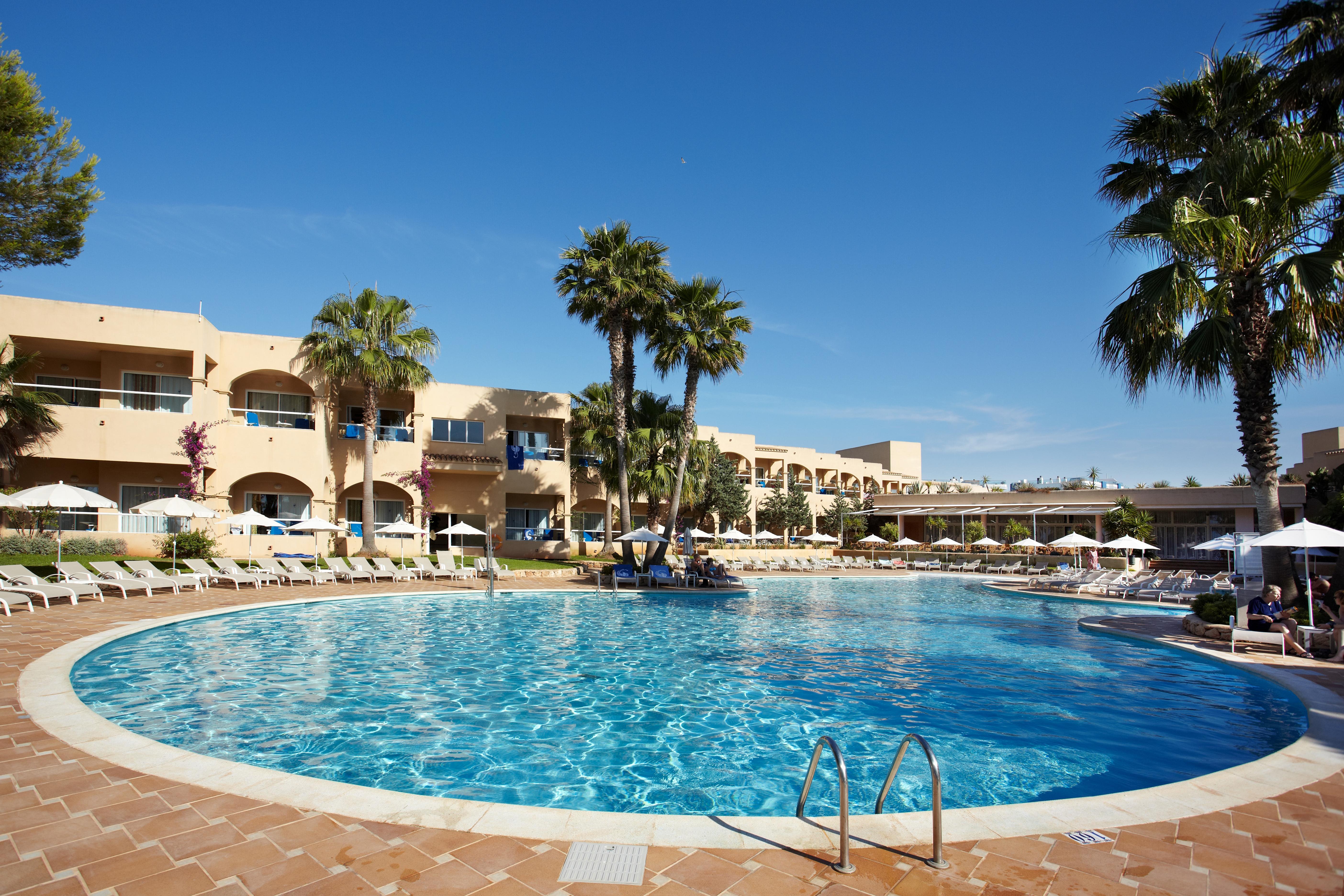 Grupotel Santa Eulària & Spa - Adults Only Santa Eularia des Riu Bagian luar foto