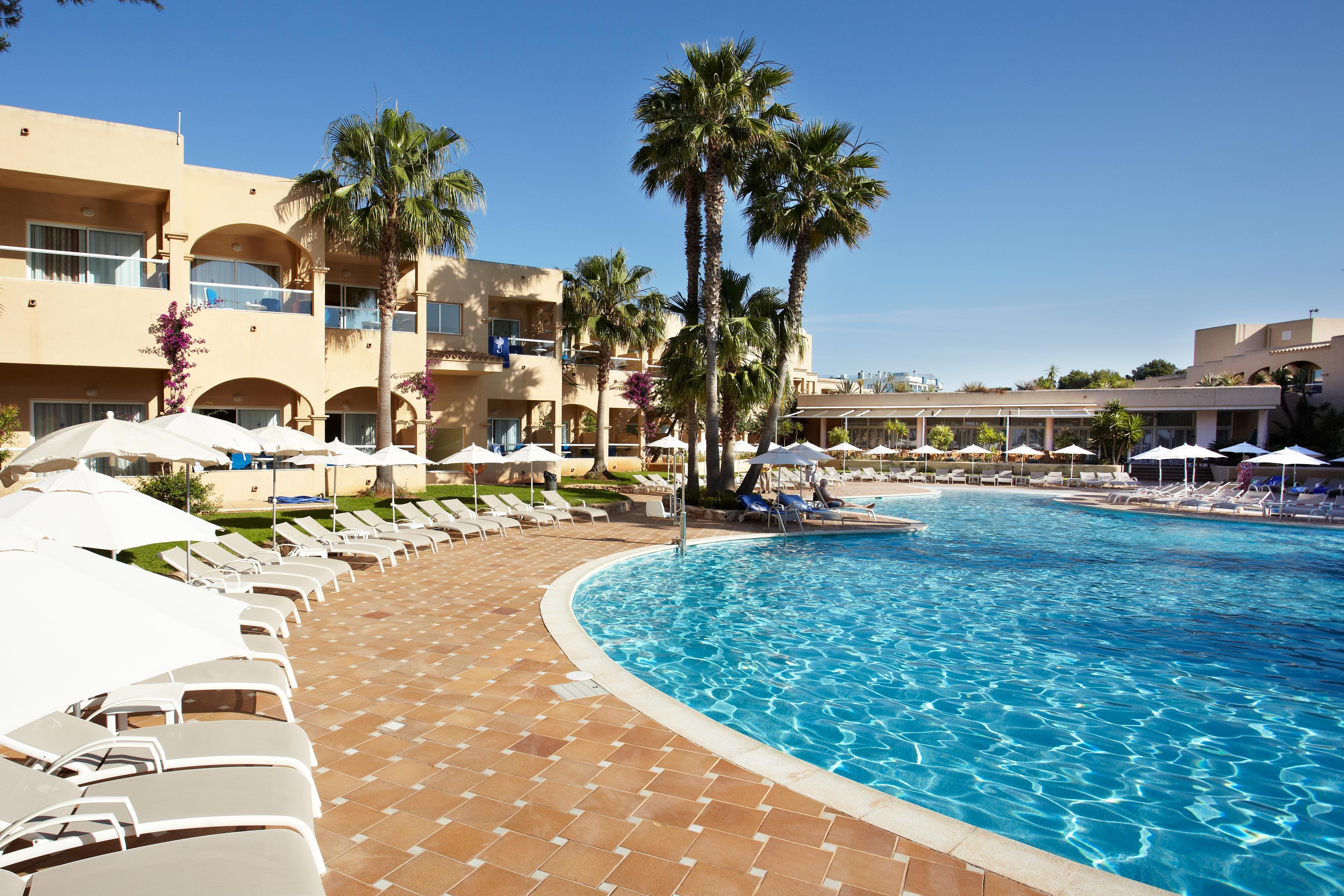 Grupotel Santa Eulària & Spa - Adults Only Santa Eularia des Riu Bagian luar foto
