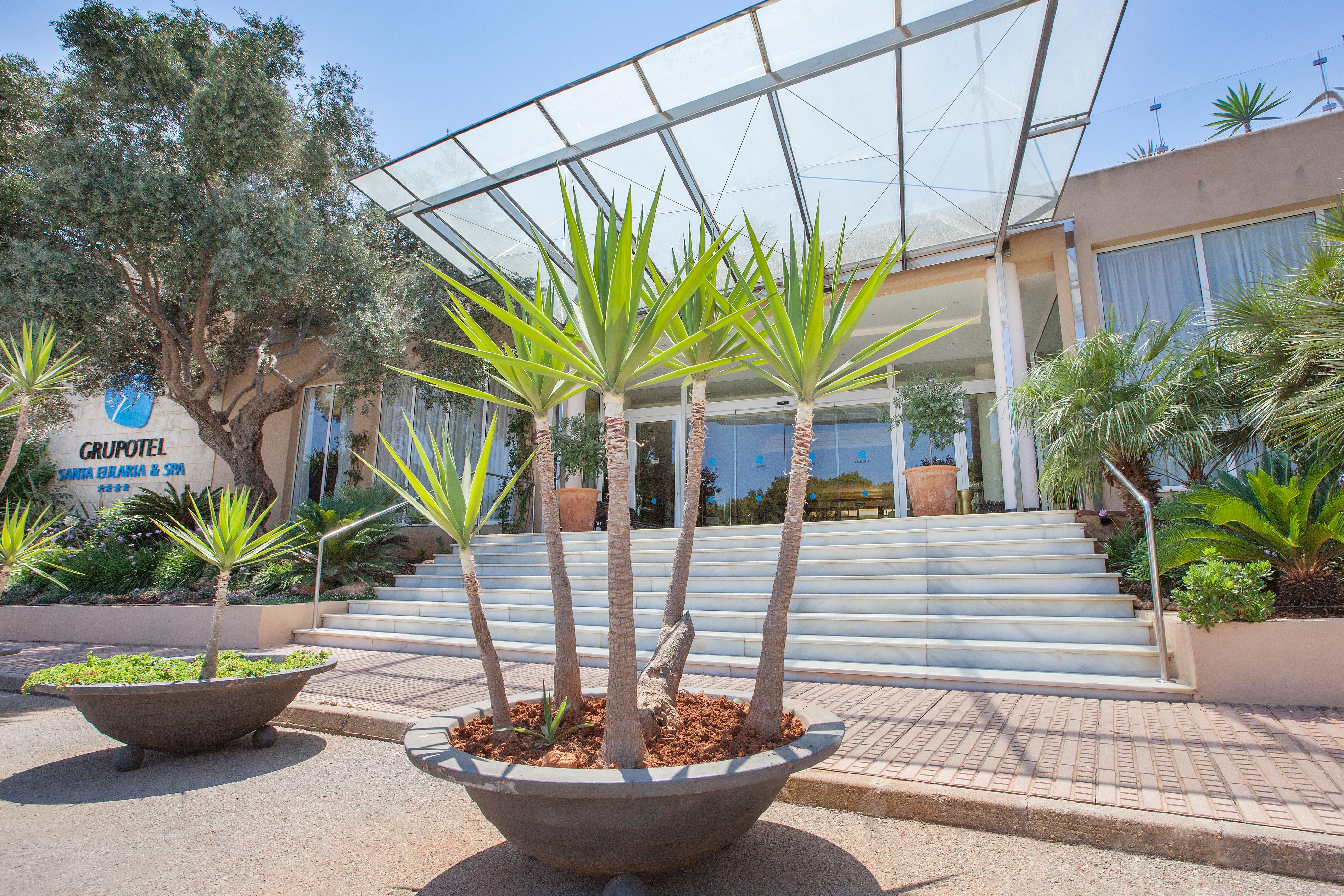 Grupotel Santa Eulària & Spa - Adults Only Santa Eularia des Riu Bagian luar foto