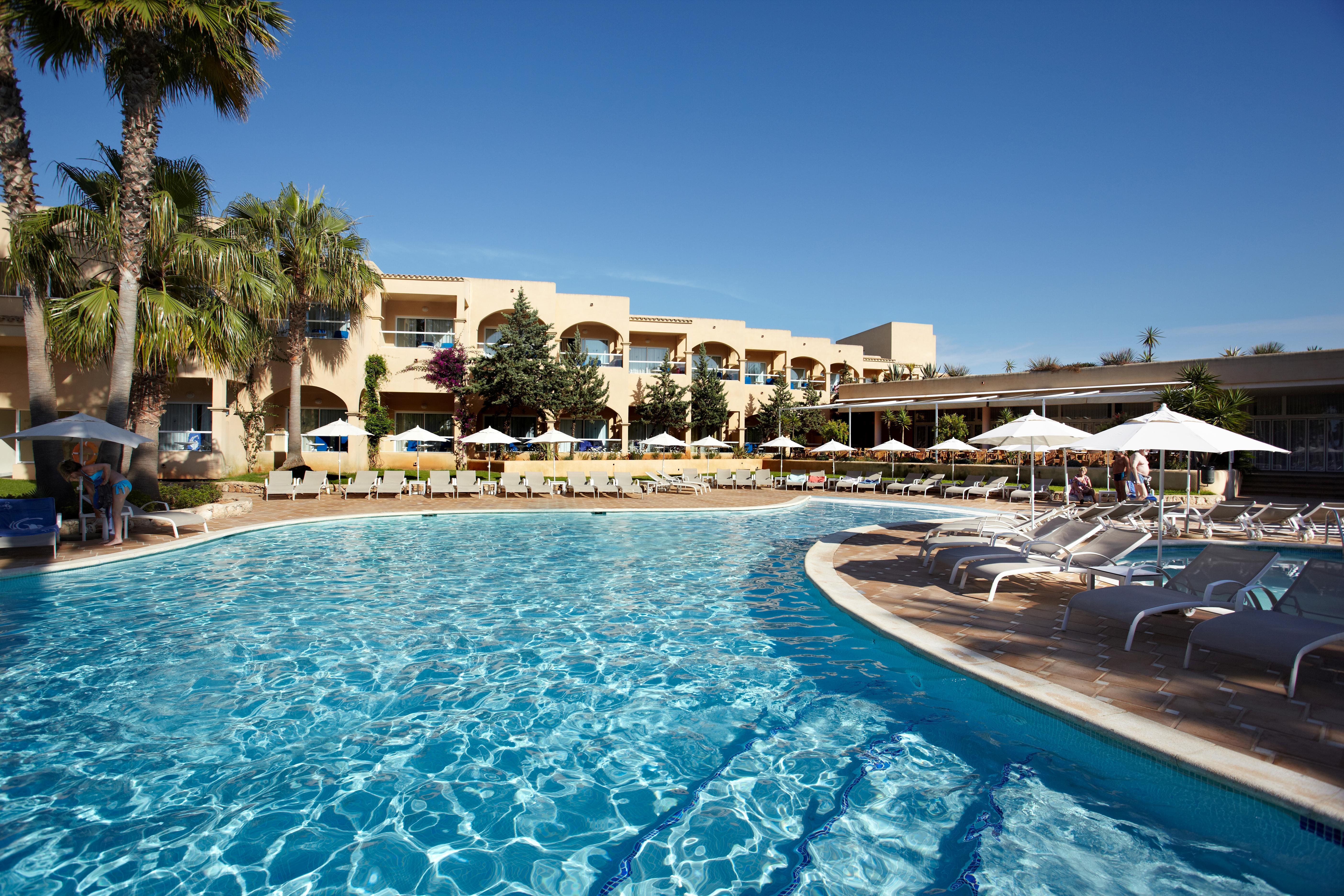 Grupotel Santa Eulària & Spa - Adults Only Santa Eularia des Riu Bagian luar foto