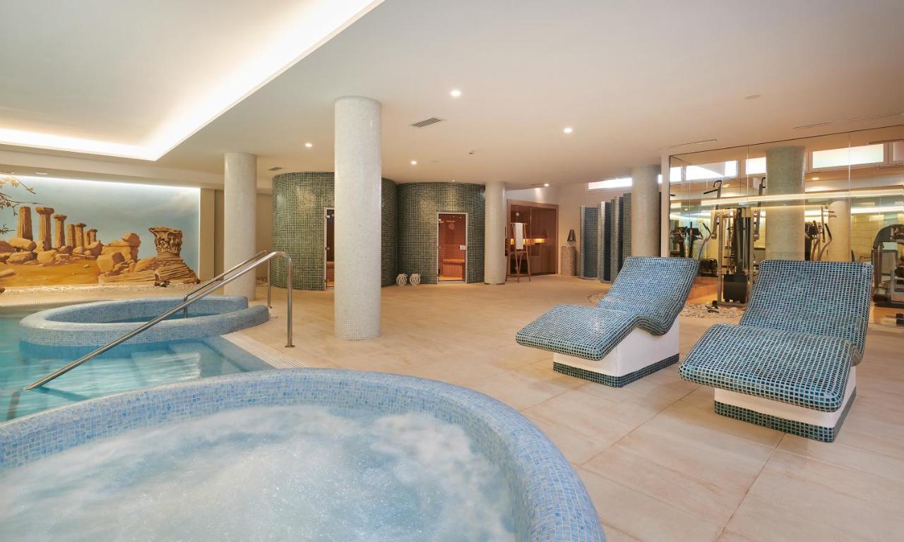 Grupotel Santa Eulària & Spa - Adults Only Santa Eularia des Riu Bagian luar foto