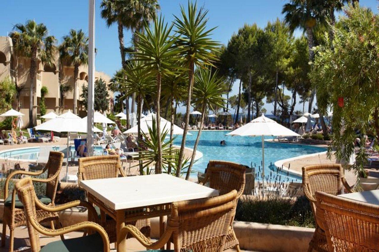 Grupotel Santa Eulària & Spa - Adults Only Santa Eularia des Riu Bagian luar foto